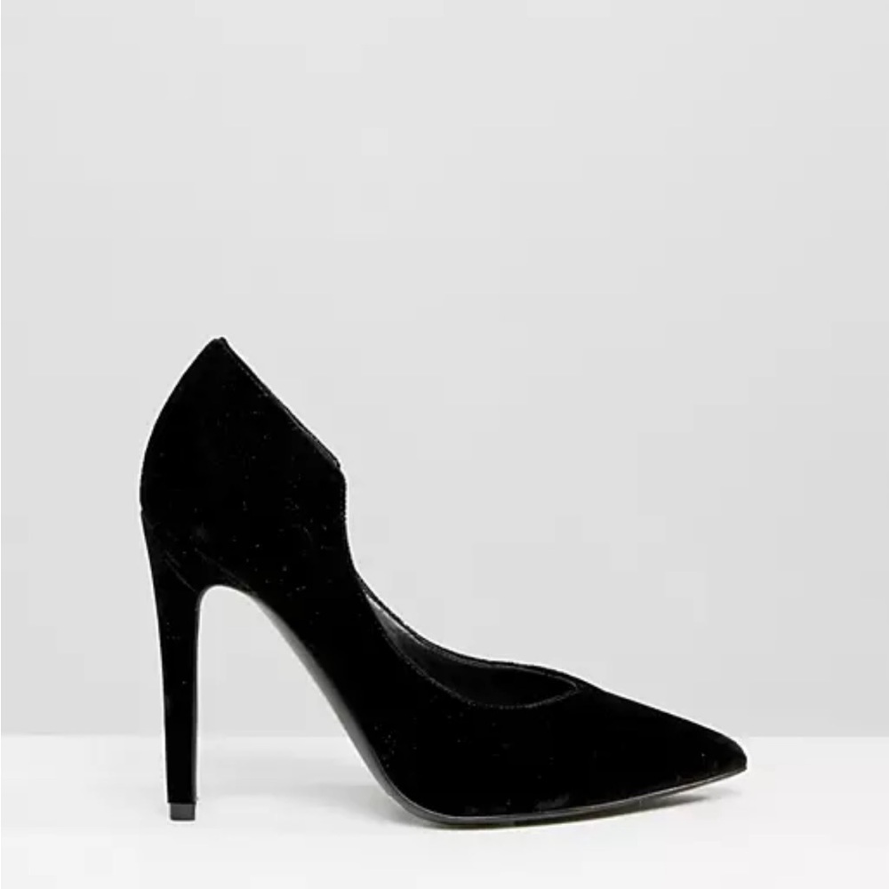 Kendall & Kylie Velvet  Pumps